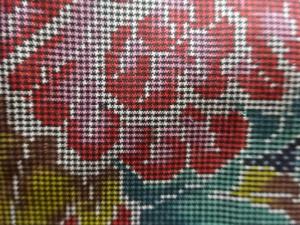 アンティーク　牡丹模様織出し本場泥大島紬着物（5マルキ）